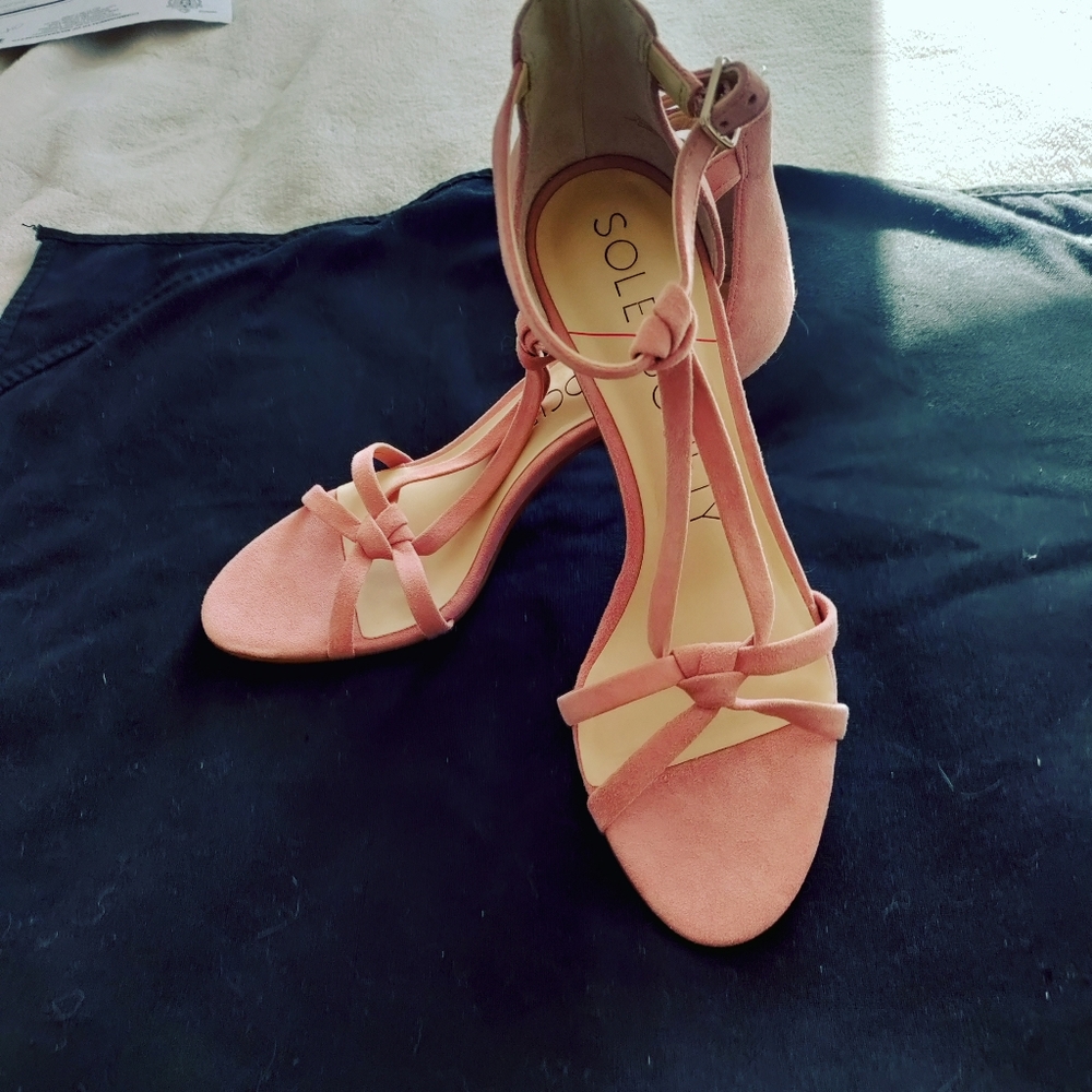 Sole Society almost new blush pink suede sandals size 8